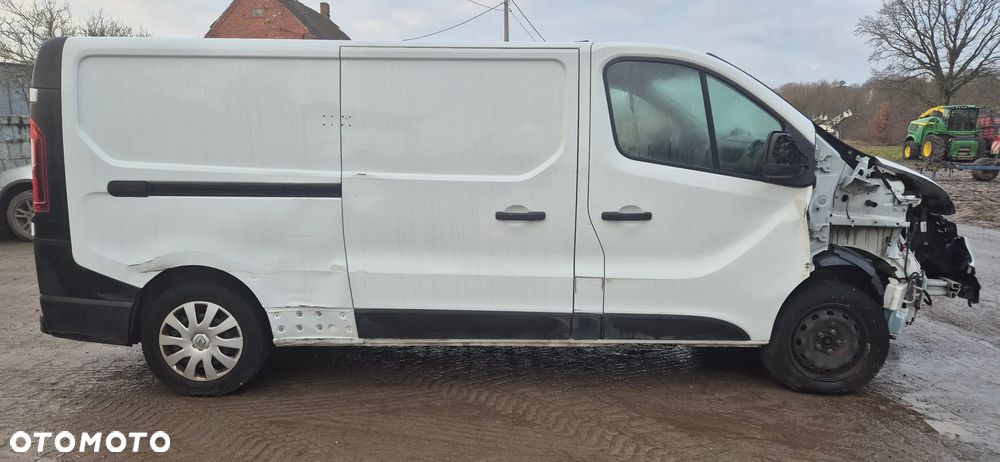 Renault TRAFIC - 12