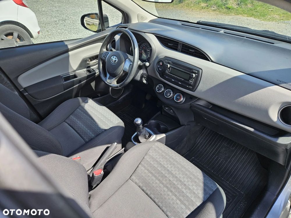 Toyota Yaris 1.0 Life - 16