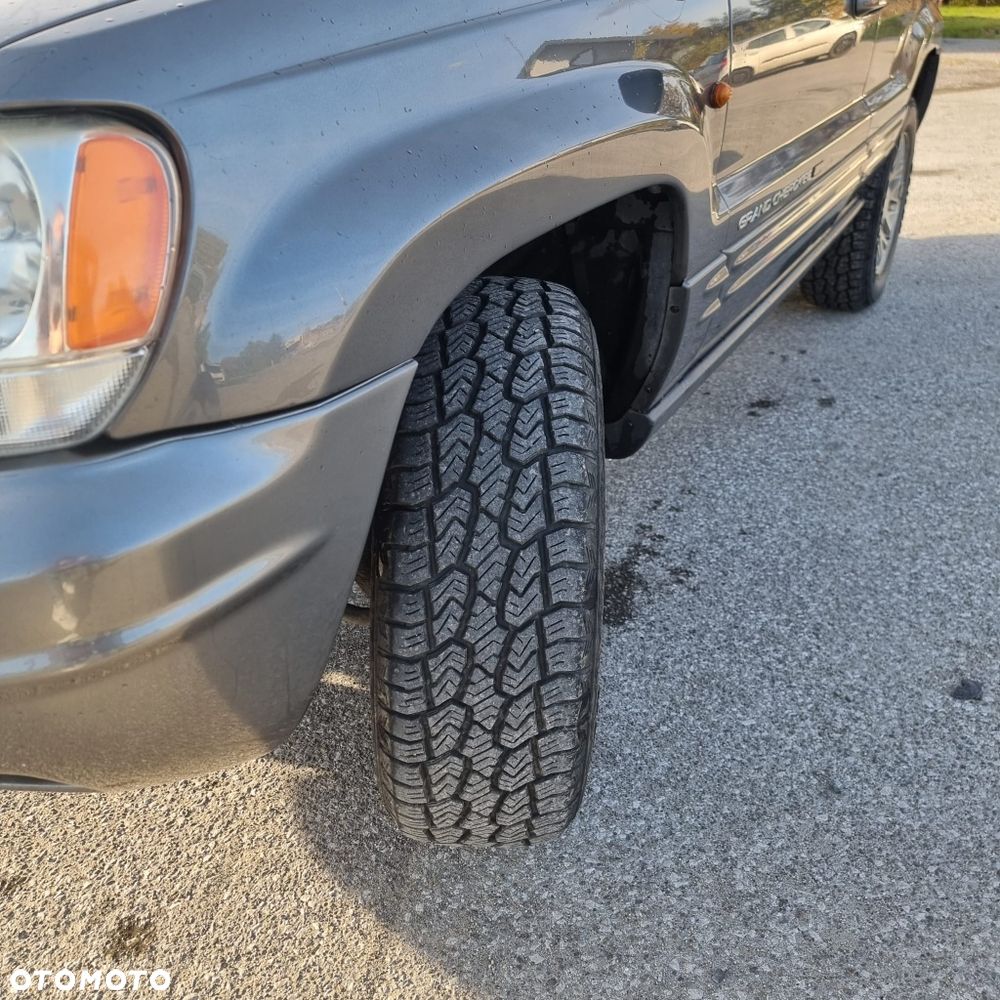 Jeep Grand Cherokee - 4