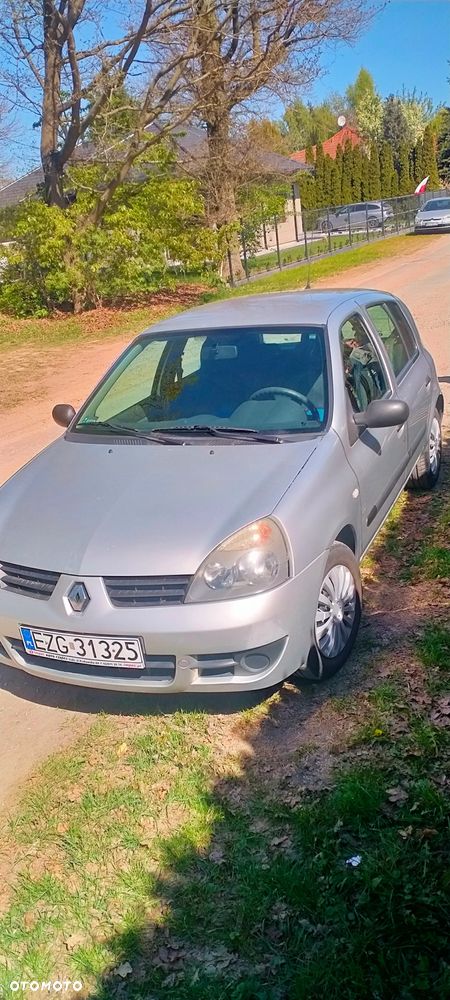 Renault Clio - 3