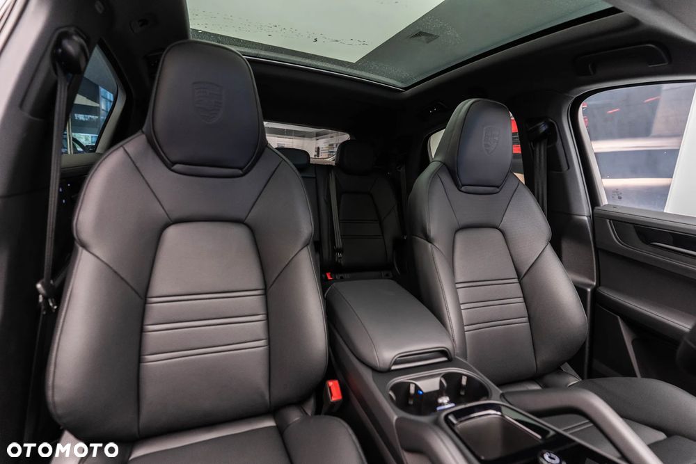 Porsche Cayenne Black Edition - 17