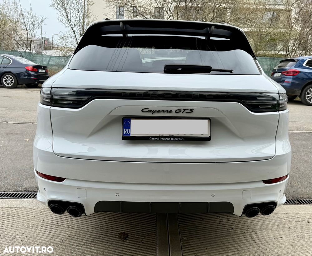 Porsche Cayenne S - 22