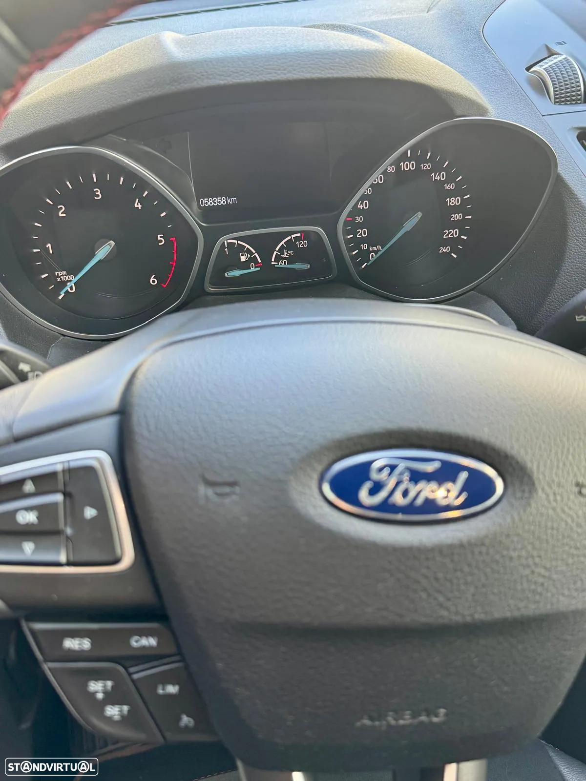Ford Kuga 1.5 TDCi ST-Line - 5