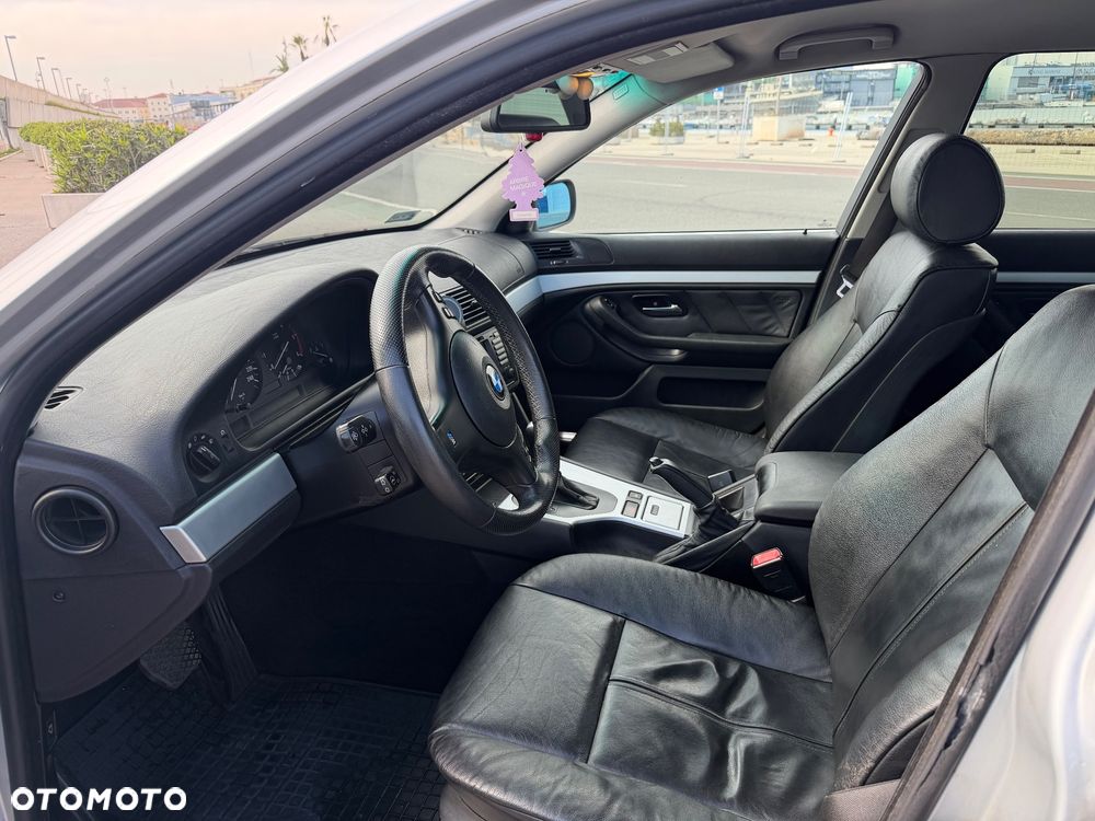 BMW Seria 5 - 15