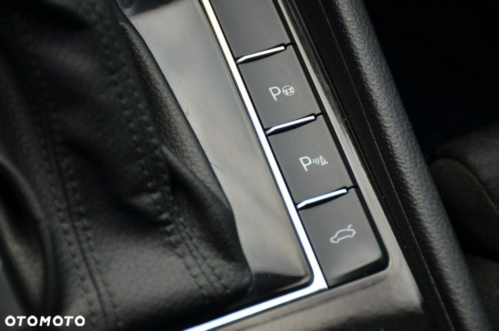 Skoda Superb - 37