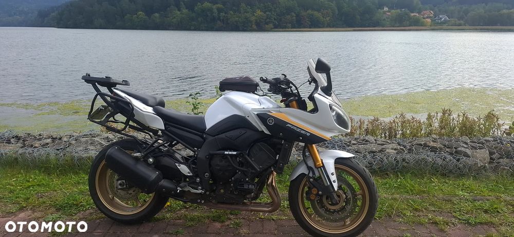 Yamaha FZ8 - 3