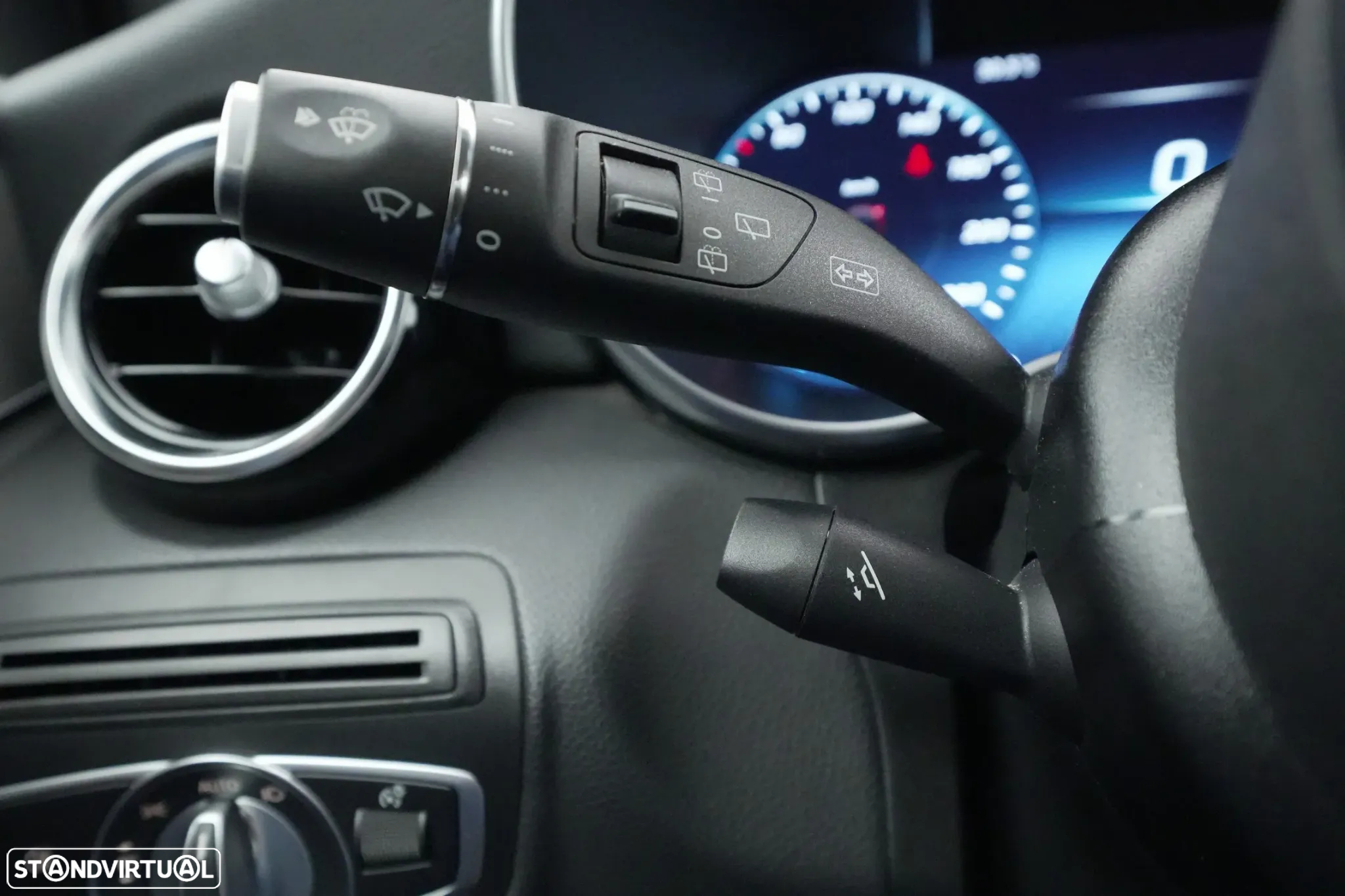 Mercedes-Benz GLC 220 d 4Matic - 24