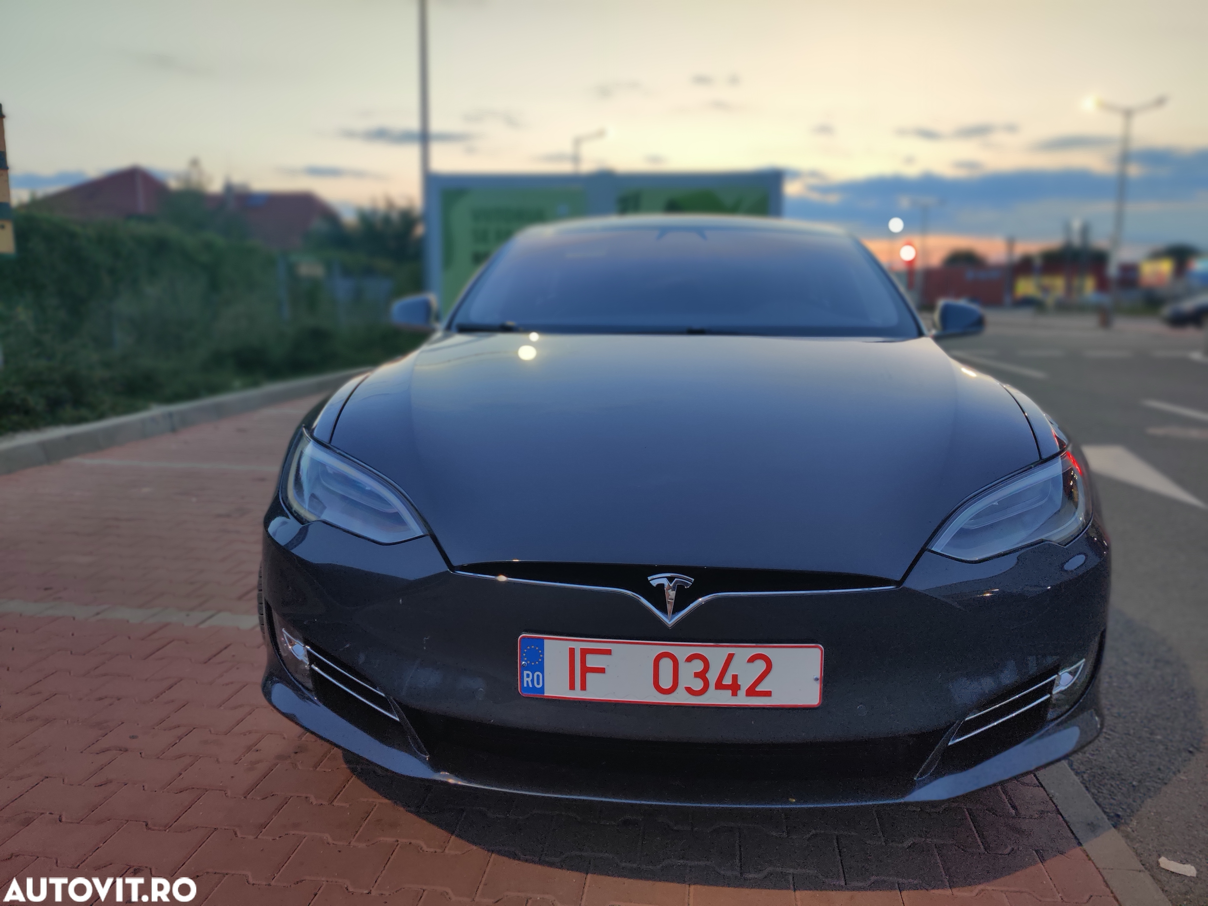 Tesla Model S 70D Allradantrieb - 3
