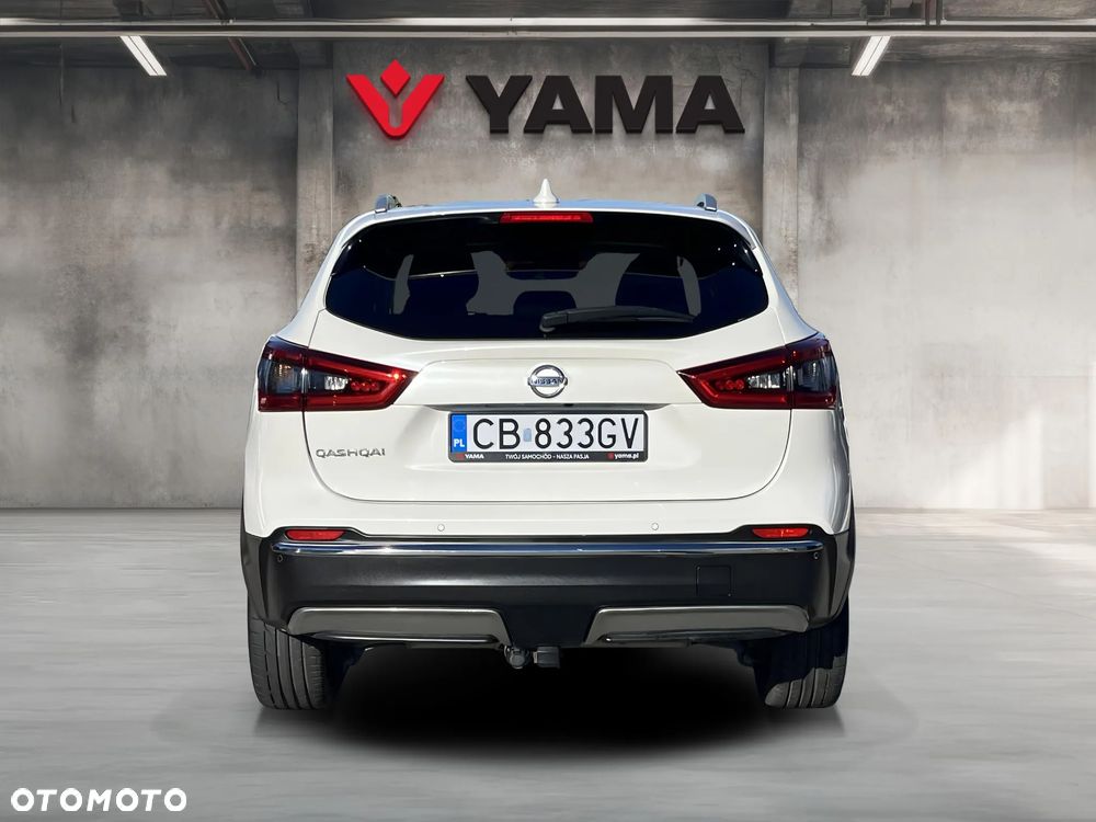 Nissan Qashqai 1.6 DIG-T Tekna - 4