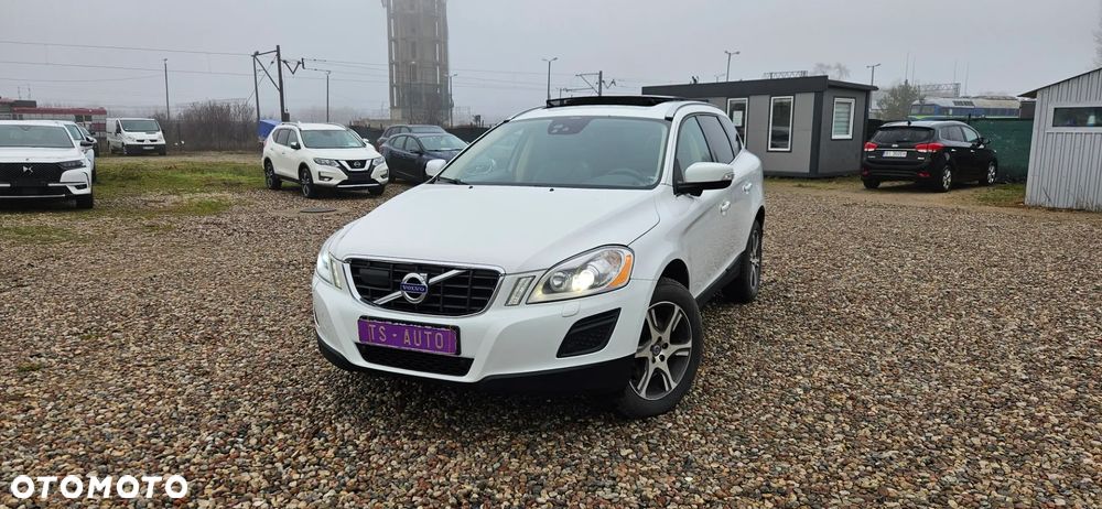 Volvo XC 60 D5 AWD Geartronic Summum - 5