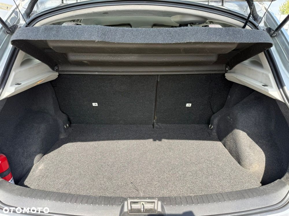 Nissan Qashqai 1.6 Visia - 24