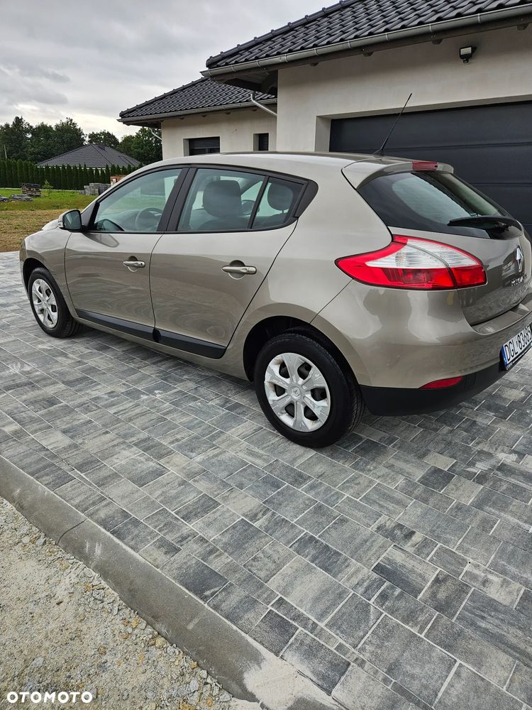 Renault Megane 1.6 16V 100 Authentique - 4