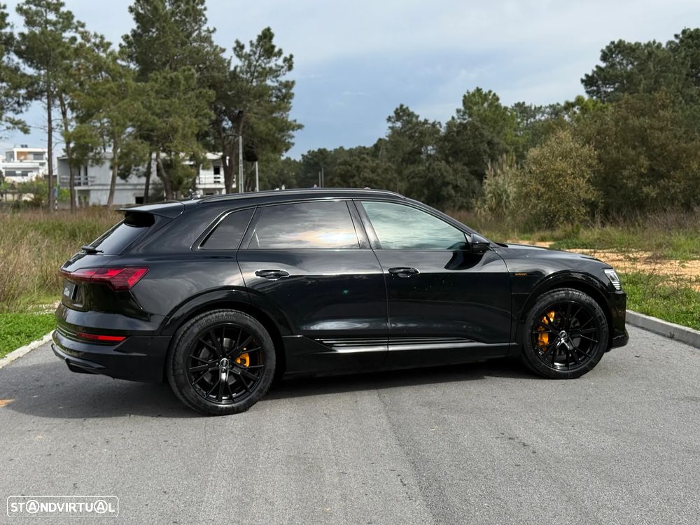 Audi e-tron 55 quattro S line - 8