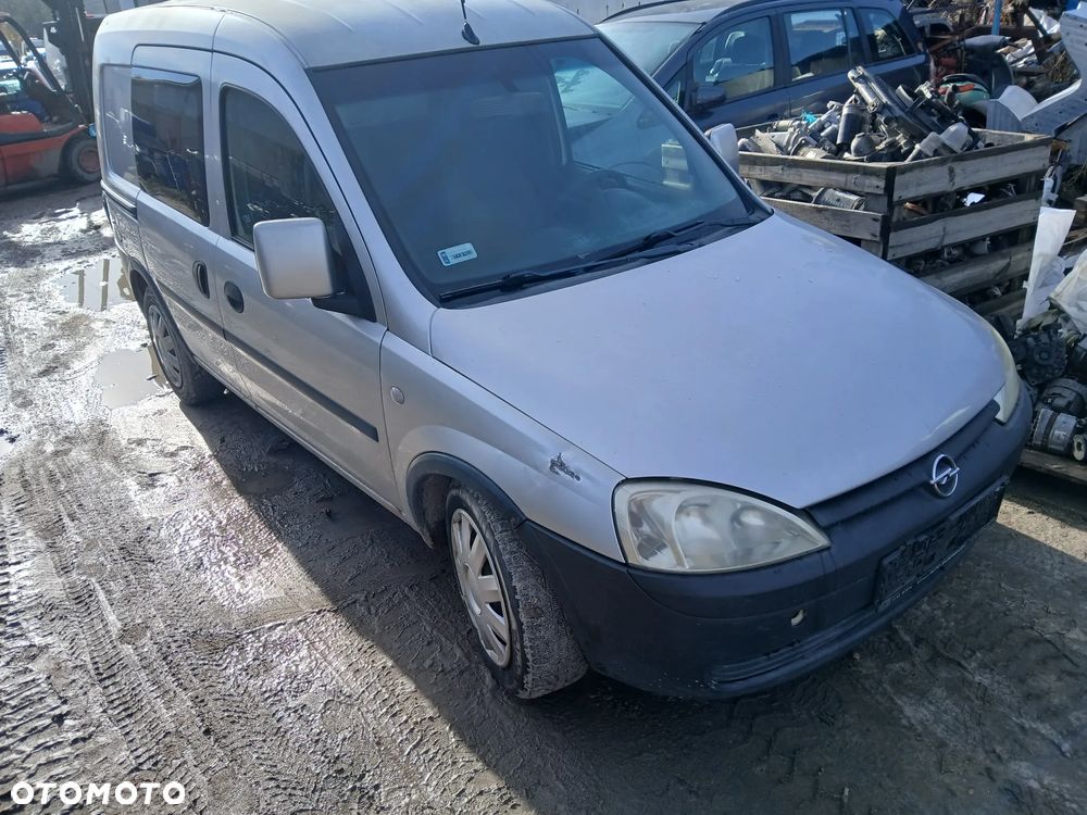 opel combo C fotel kanapa deska kokpit podsufitka boczek podłokietnik licznik panel szyb - 1