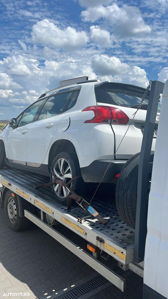 Dezmembram Peugeot 2008 1.6 diesel din 2015 - 3