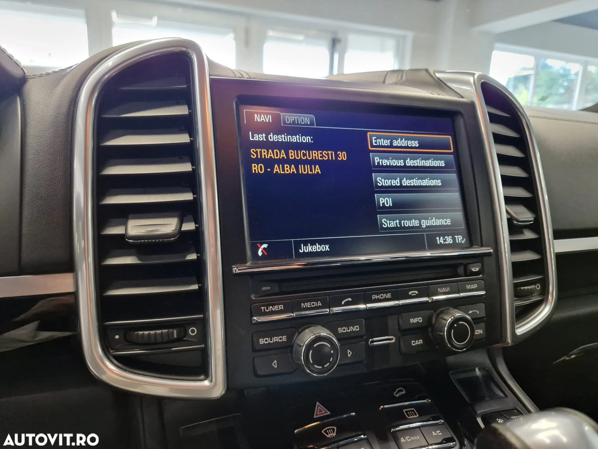 Porsche Cayenne 3.0 L - 15