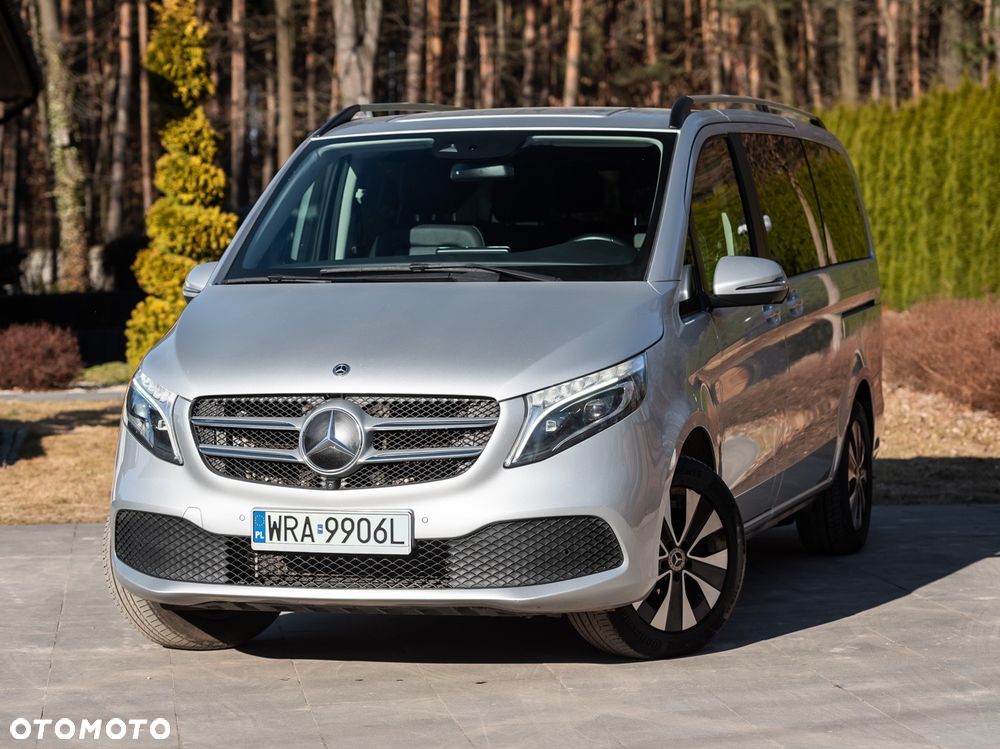 Mercedes-Benz Klasa V 300 d lang 4Matic 9G-TRONIC Exclusive Edition - 4