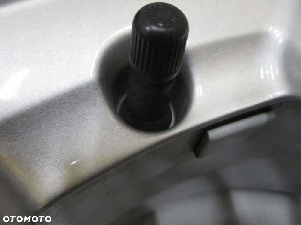 Koła felgi opony AUDI A1 82A R16 82A601025C - 6