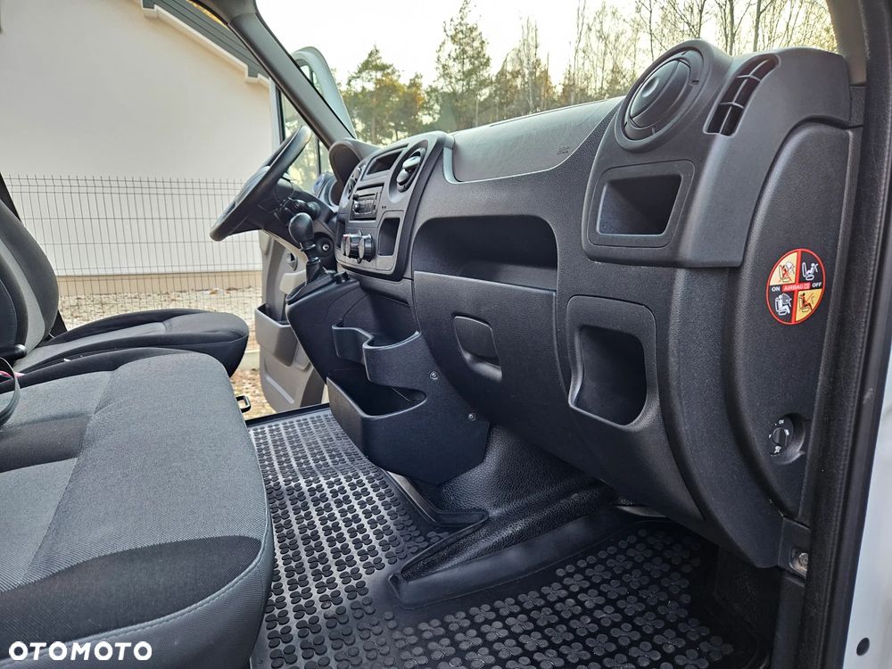 Renault Master - 15