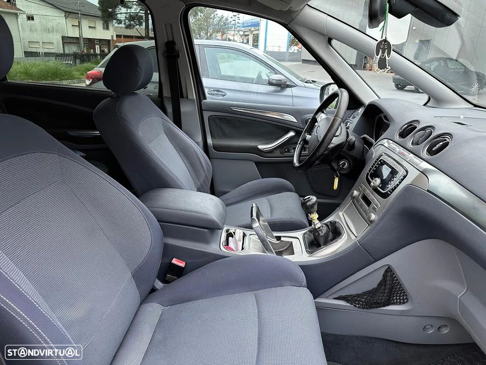 Ford S-Max 1.8 TDCi Titanium 7L - 5