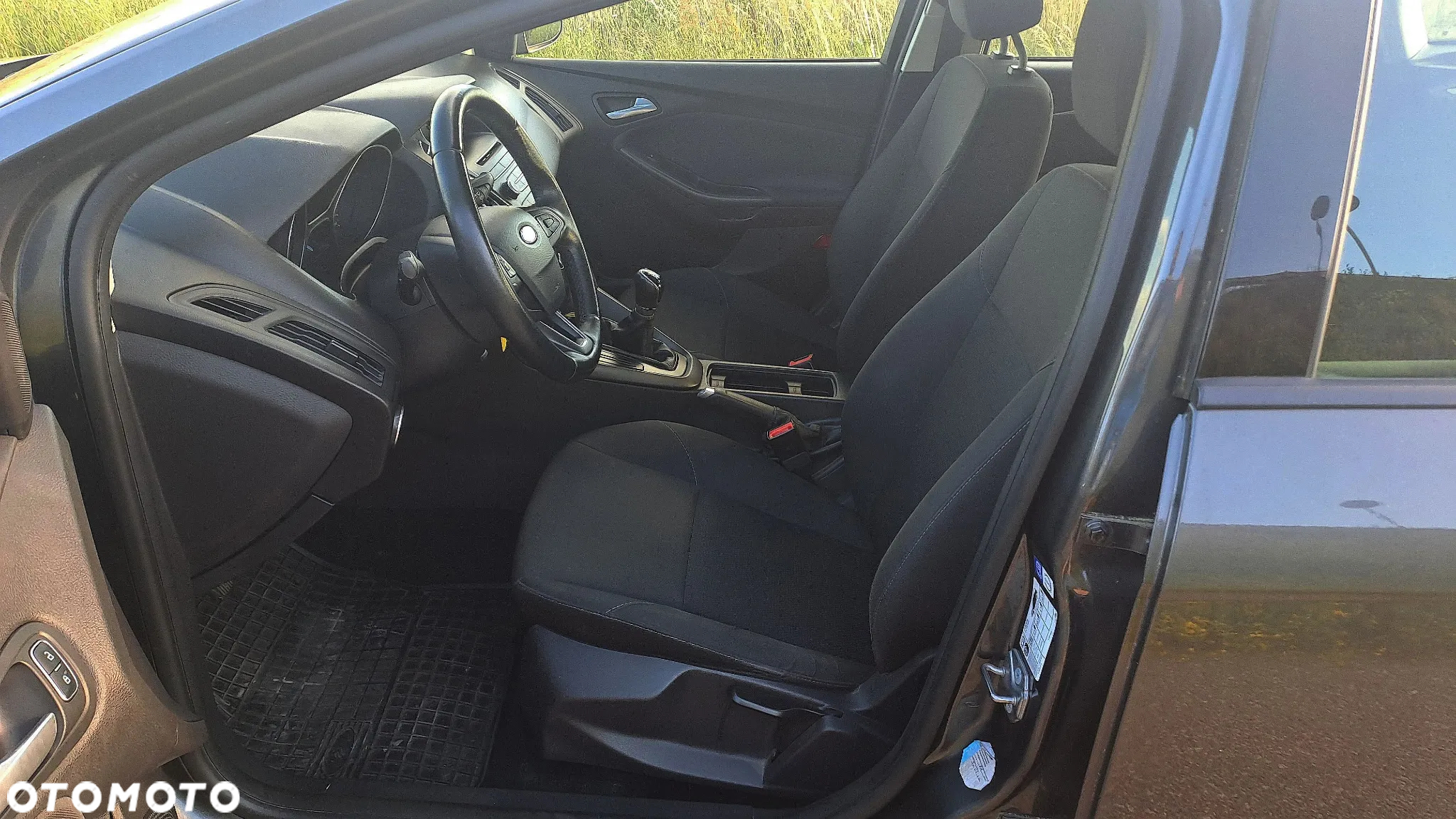 Ford Focus 1.6 Trend - 9