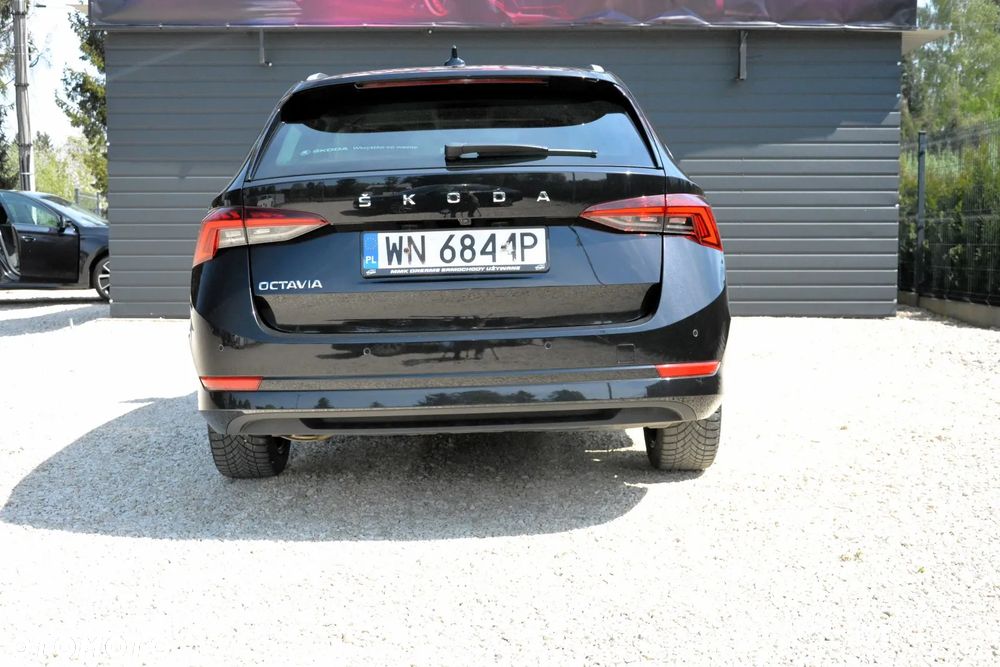 Skoda Octavia 2.0 TDI SCR Style DSG - 6