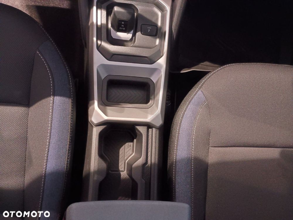 Dacia Duster 1.8 Full Hybrid 155 Journey MMT - 26