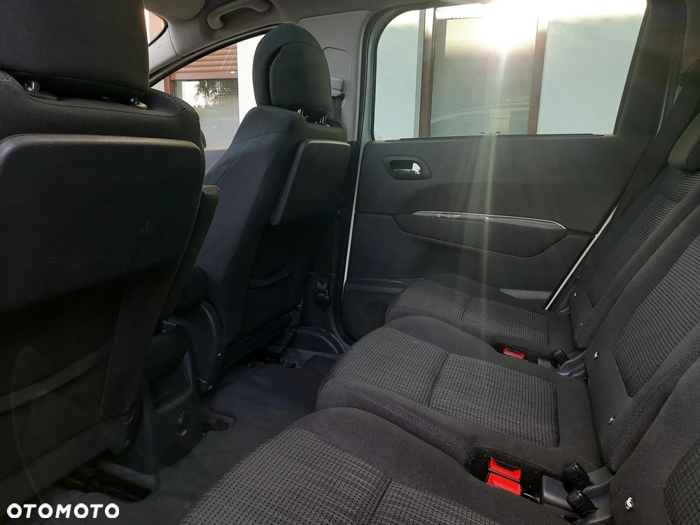 Peugeot 5008 HDI FAP 150 Style - 25