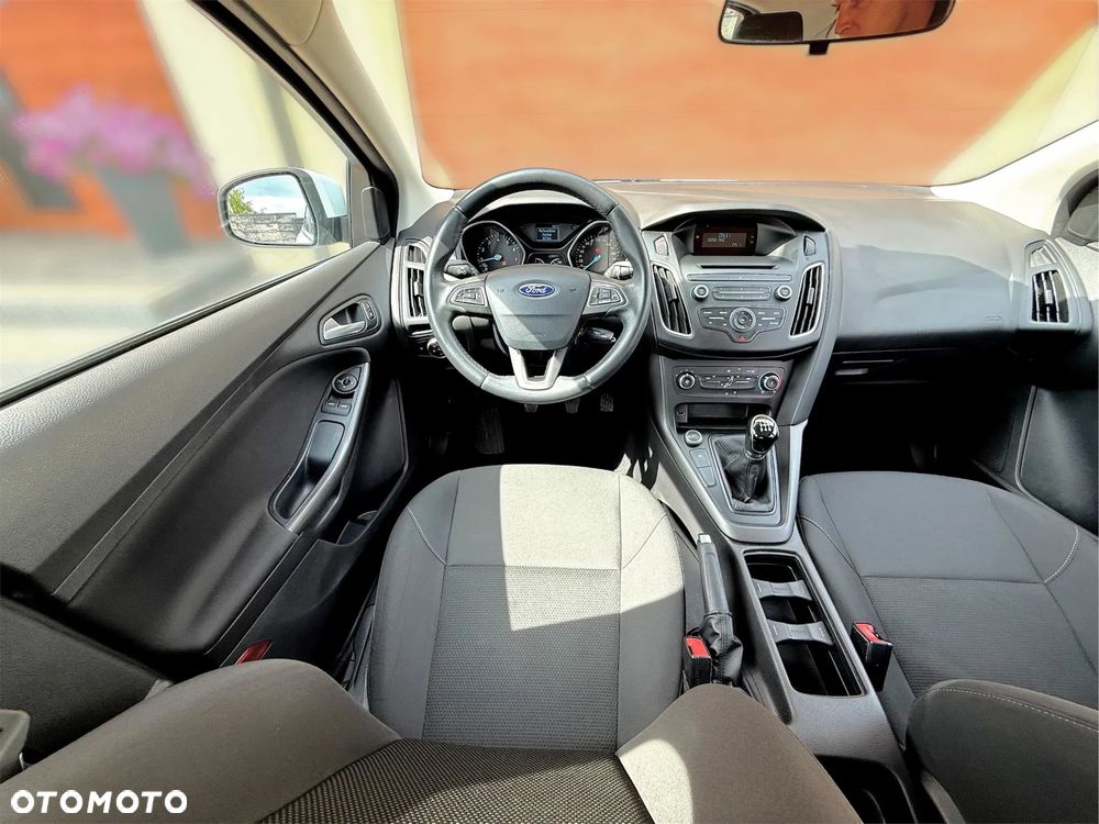 Ford Focus 1.0 EcoBoost Trend Sport - 8