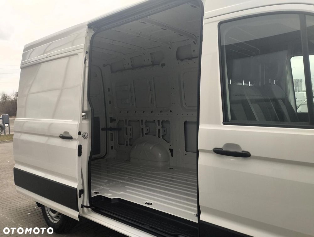 Volkswagen Crafter - 10