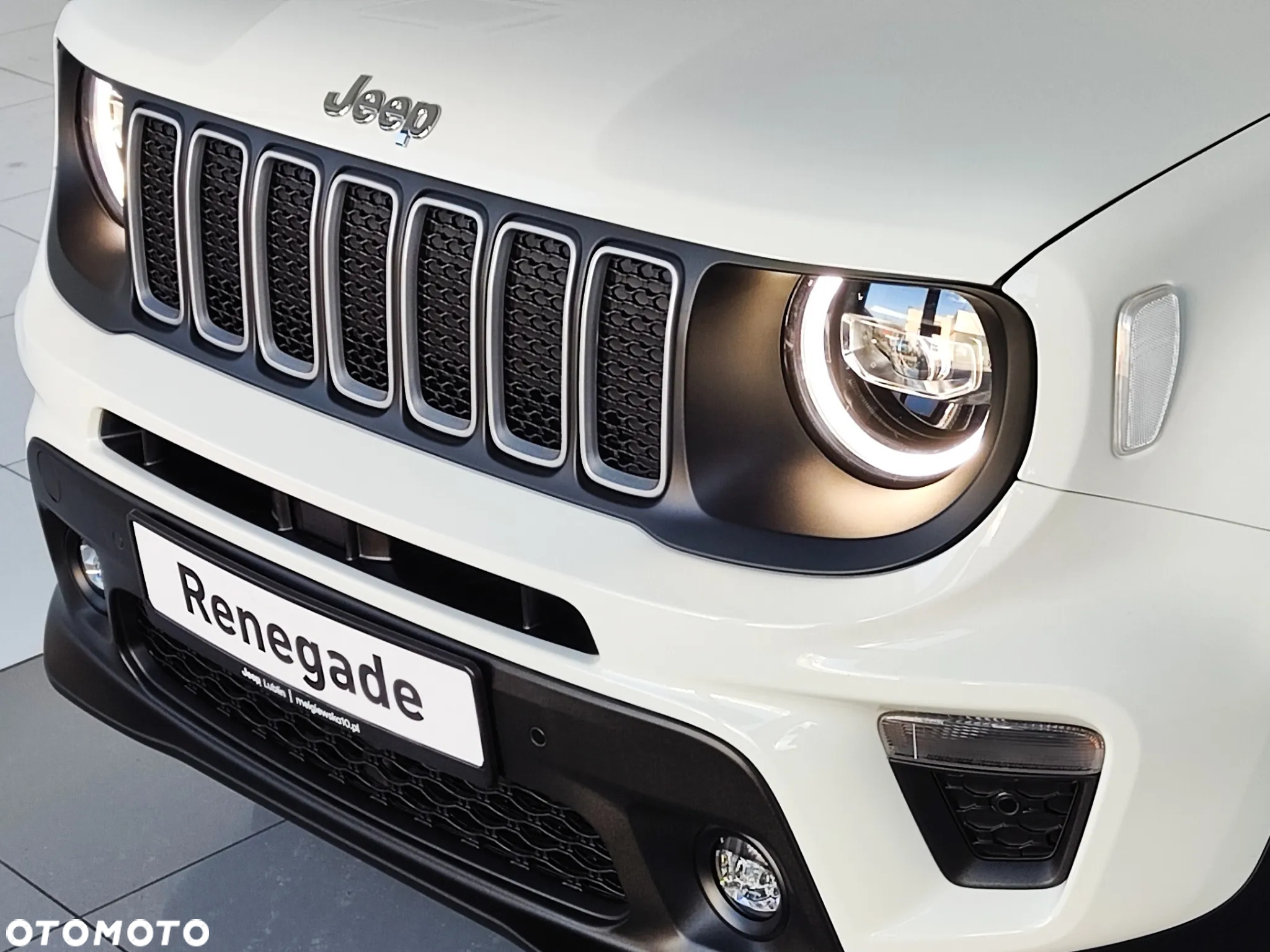 Jeep Renegade 1.5 T4 mHEV Summit FWD S&S DCT - 2
