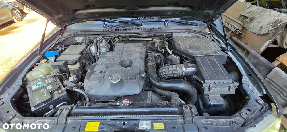 Nissan Pathfinder 2.5 DCi Sport / SE - 10