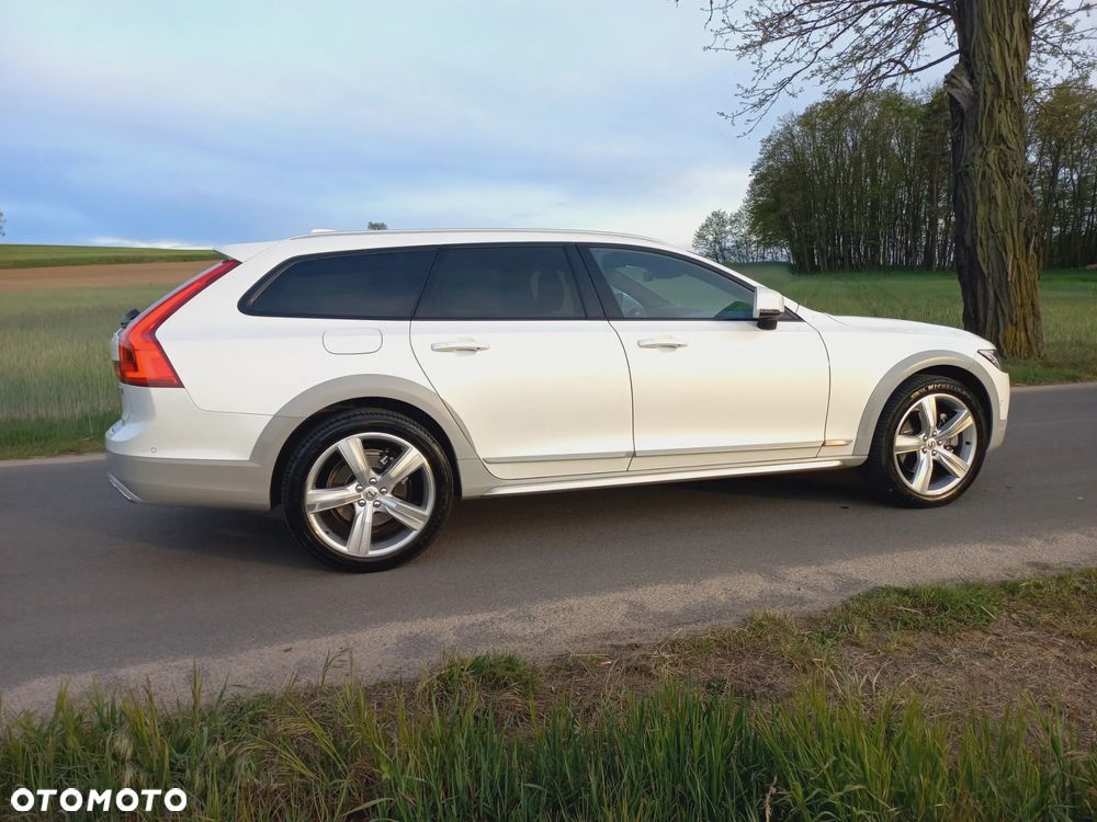 Volvo V90 - 5