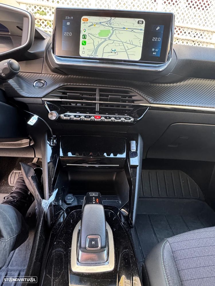 Peugeot 2008 BlueHDi 130 EAT8 Allure - 14