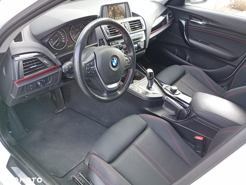 BMW Seria 1 116d Sport Line - 12