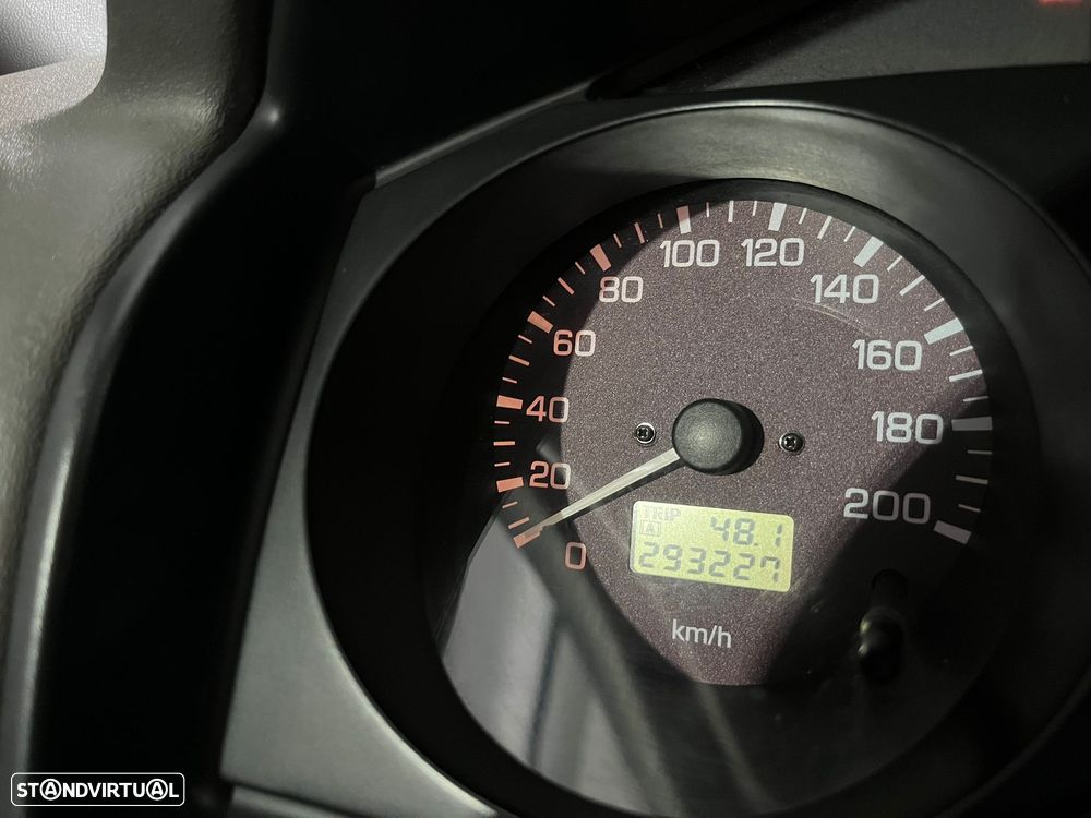 Mitsubishi Pajero 3.2 DI-D GLS ABS - 23