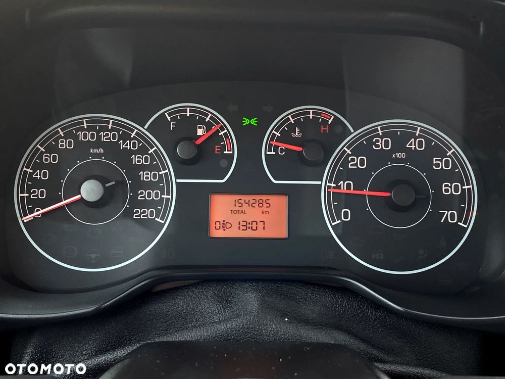 Fiat Grande Punto Actual 1.2 8V Fresh - 11