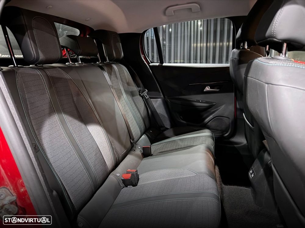 Peugeot e-208 50 kWh Allure - 35