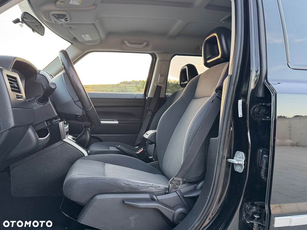 Jeep Patriot - 12