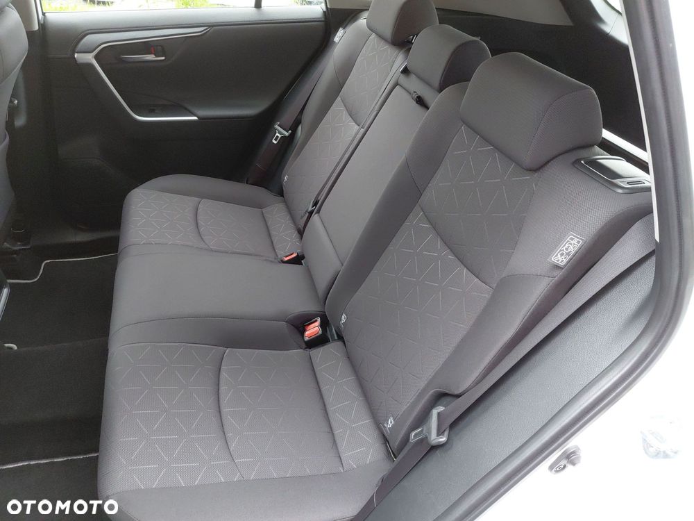 Toyota RAV4 - 14