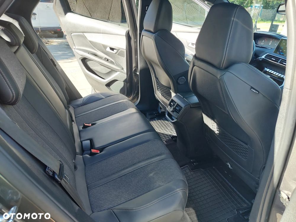Peugeot 3008 PureTech 130 Stop & Start Allure - 19