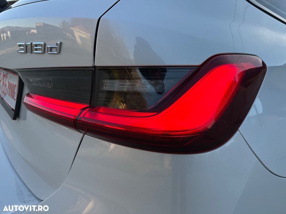 BMW Seria 3 318d Aut. Advantage - 16
