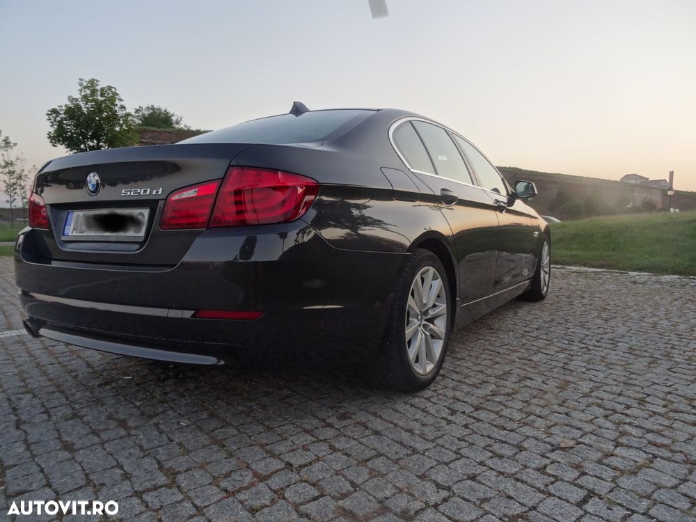 BMW Seria 5 520d - 4