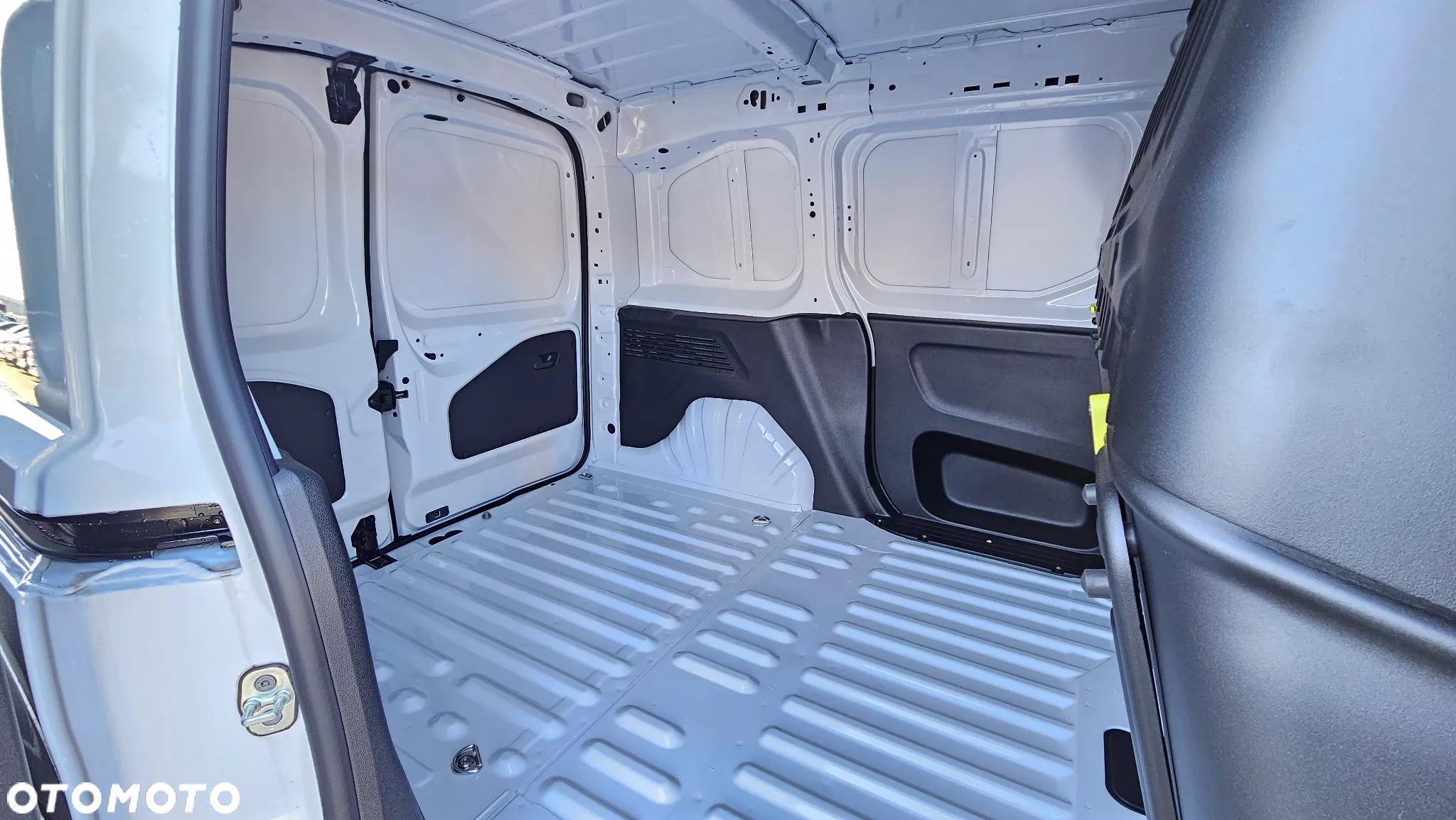 Opel Combo - 11