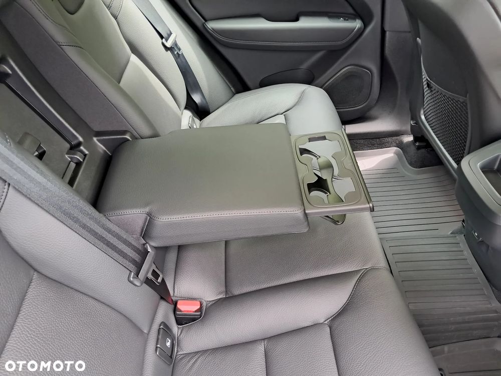 Volvo XC 60 - 18