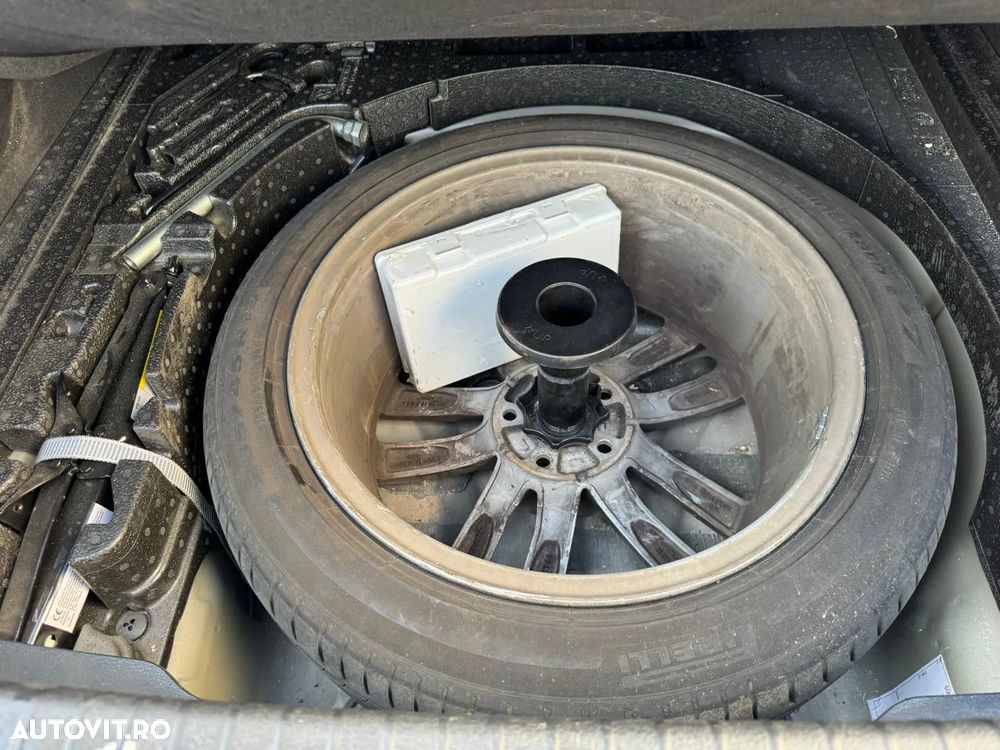 Volkswagen Passat 2.0 BiTDI DSG 4Mot Highline - 13