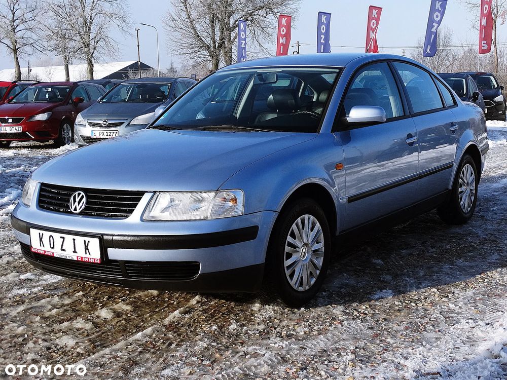 Volkswagen Passat 1.8T Comfortline - 1