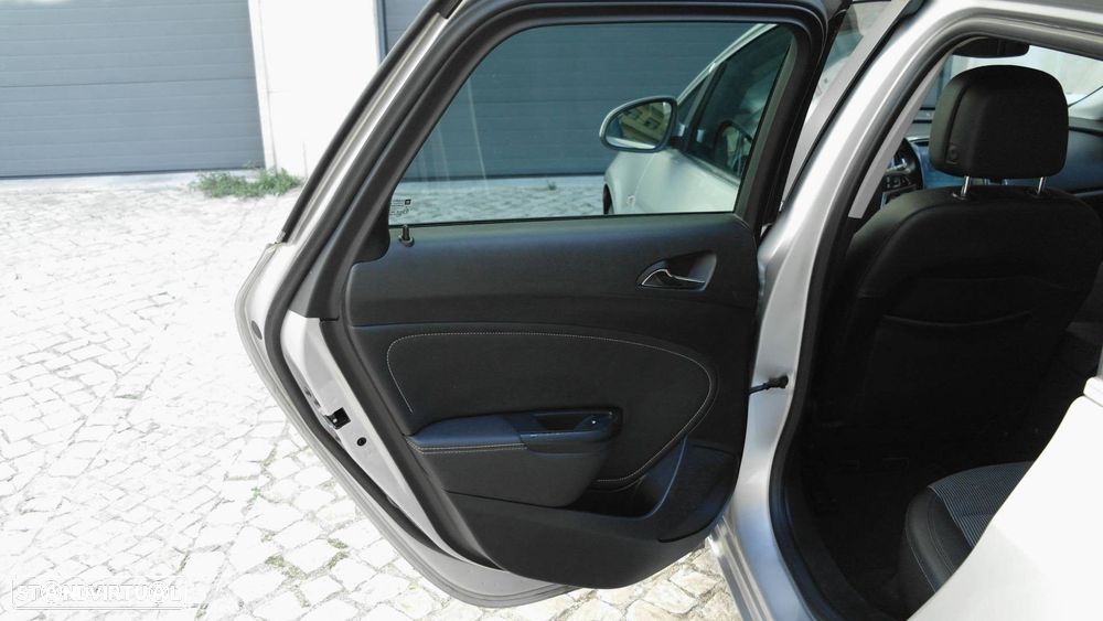Opel Astra Sports Tourer 1.7 CDTi Cosmo S/S - 20