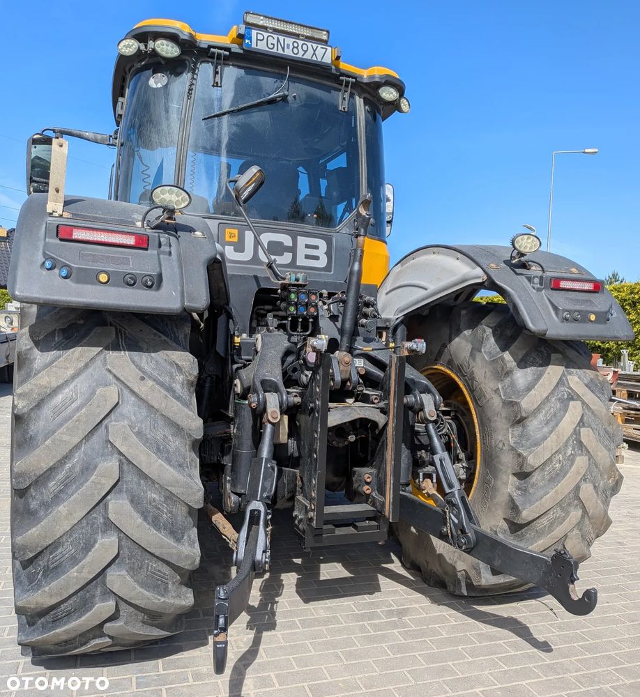JCB FASTRAC 4220 - 8