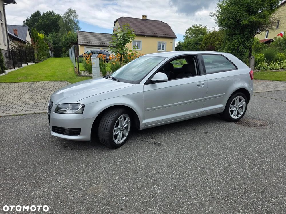Audi A3 3-drzwiowe 1.6 S line Sportpaket (plus) - 29
